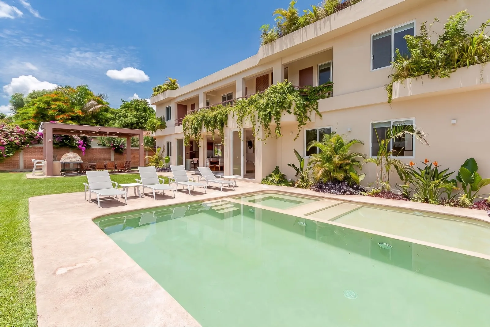 CASA PROVIDENCIA — vista 1